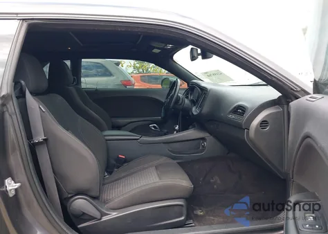 2018 Dodge Challenger R/T from USA, damaged, VIN 2C3CDZBT8JH271855